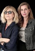 Clarika & Barbara Carlotti : En Cavale