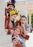 Visite guidée insolite : Montmartre est une fête, paillettes et pénombre