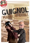 Guignol, Maître d'école