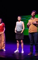 Love me, variations iconoclastes sur la relation amoureuse