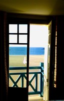 Tout arrive, au bord de la mer