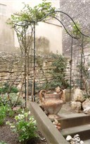 Visite guid�e Paris 1200, l'enceinte de philippe auguste, partie sud | par Emmanuel Fontaine