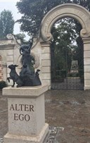 Visite guid�e : Le Cimeti�re des animaux � Asni�res, un d�paysement d'�motions complet | par Lora