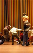 Maguy Marin : Les Applaudissements ne se mangent pas