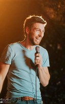 Manuel Salmero dans Manuel de Survie | Festival Les Lions du Rire