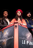 La folle histoire de l'�le myst�rieuse