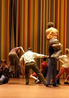 Maguy Marin : Les Applaudissements ne se mangent pas