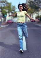 Jeanne Elima dans Grande fille